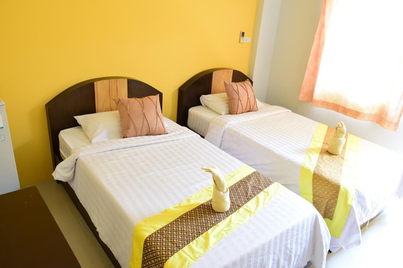 Charoen Apartment Hotel Trang Exterior foto